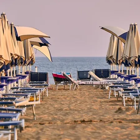 Duplex With Parking In * Bibione