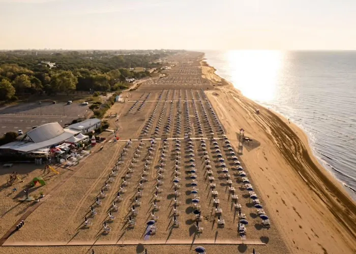 Duplex With Parking In 比比翁